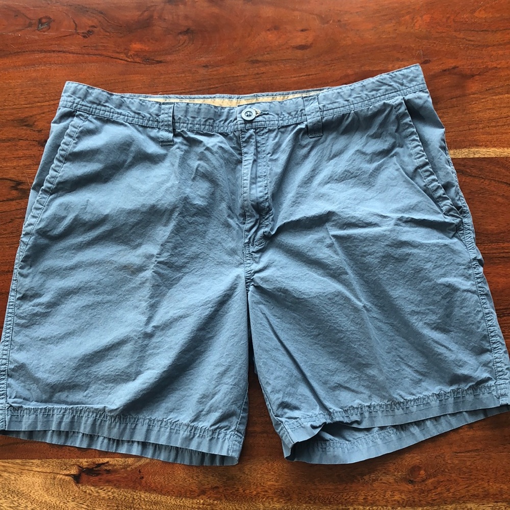 Men’s Columbia shorts